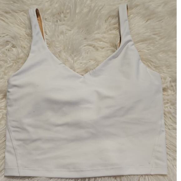 Old Navy Active Powersoft V-Neck Crop Top in White | Size S - Picture 3 of 5